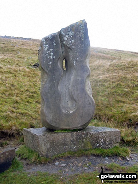 Walk c443 Round Hill and Bellbeaver Rigg from Garrigill - The Tyne Head Sculpture by Gilbert Ward marking the source of the South Tyne