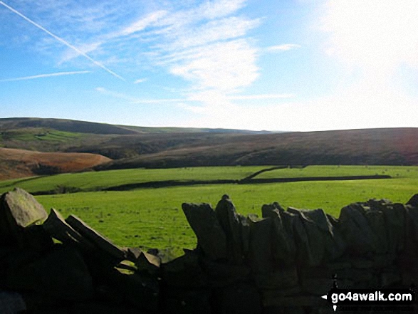 Walk ch252 Three Shires Head and Cheeks Hill from The Cat and Fiddle - The Cheshire Countryside near Three Shires Head