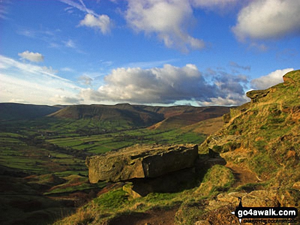 Walk d224 Lose Hill from Edale - The Edale Valley from Back Tor (Hollins Cross)