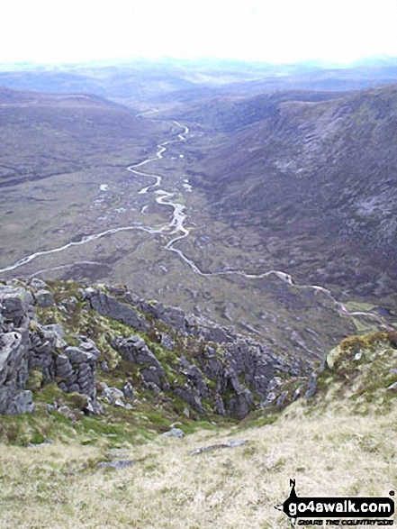 Walk ad104 The Devil's Point and Cairn Toul from Corrour Bothy, Lairig Ghru - Glen Dee from The Devil's Point