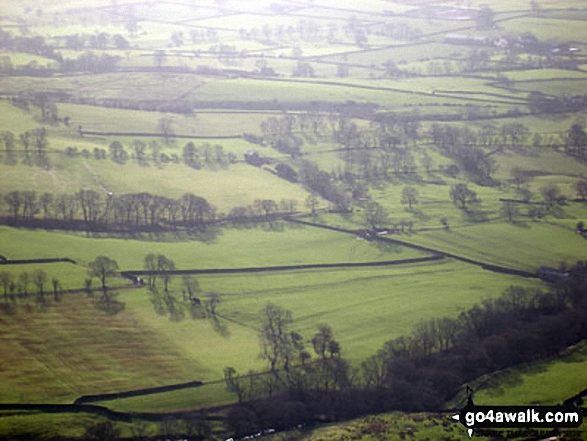 Walk c488 Dufton Pike from Dufton - The Eden Valley bathed in winter sunshine from Dufton Pike