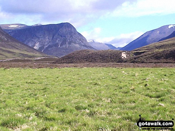 Walk ad112 Beinn Bhrotain and Monadh Mor from Corrour Bothy - The Devil's Point from Glen Dee