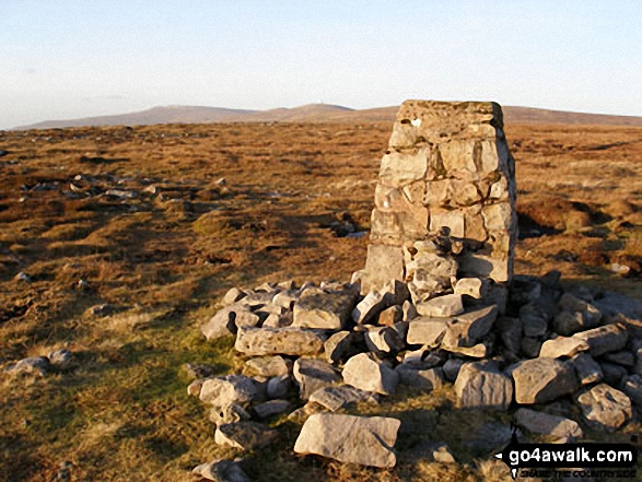 Walk c445 Dufton Pike, Backstone Edge and High Cup Nick from Dufton - Backstone Edge (Dufton Fell) trig point