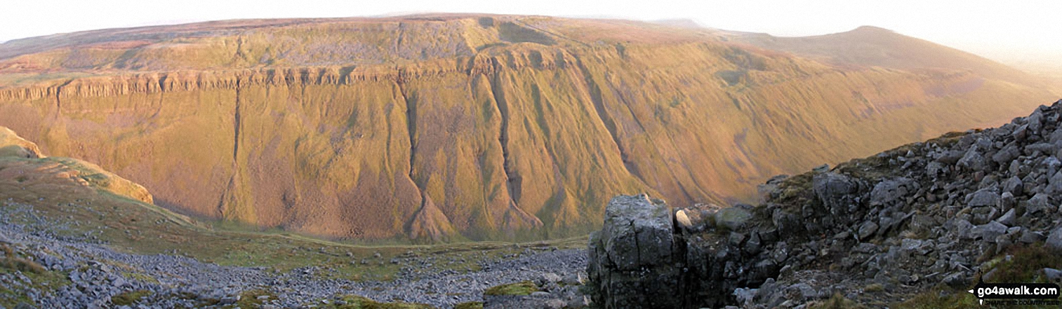 Walk c445 Dufton Pike, Backstone Edge and High Cup Nick from Dufton - *High Cup with Murton Fell beyond from The Pennine Way