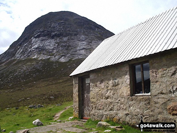 Walk ad104 The Devil's Point and Cairn Toul from Corrour Bothy, Lairig Ghru - The Devil's Point from Corrour Bothy, Lairig Ghru