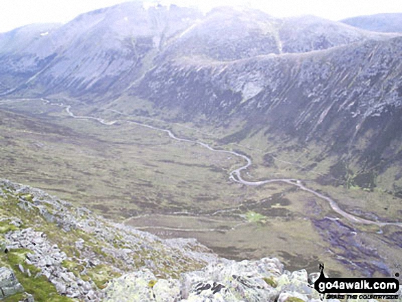 Walk ad104 The Devil's Point and Cairn Toul from Corrour Bothy, Lairig Ghru - Ben Macdui (Beinn MacDuibh), Corrour Bothy and Lairig Ghru from The Devil's Point