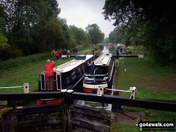 Walk wi154 Wilton Windmill and Haw Wood from Great Bedwyn - The Kennet and Avon Canal at Great Bedwyn