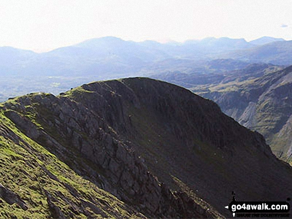 Walk gw200 Moel-yr-hydd, Moelwyn Mawr and Moelwyn Bach from Tanygrisiau - The north-west ridge of Molewyn Mawr from the summit of Moelwyn Mawr