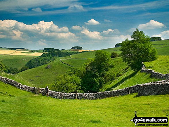 Walk d134 Wolfscote Dale, Biggin Dale, Biggin and The Tissington Trail from Alsop-en-le-Dale Station - Milldale