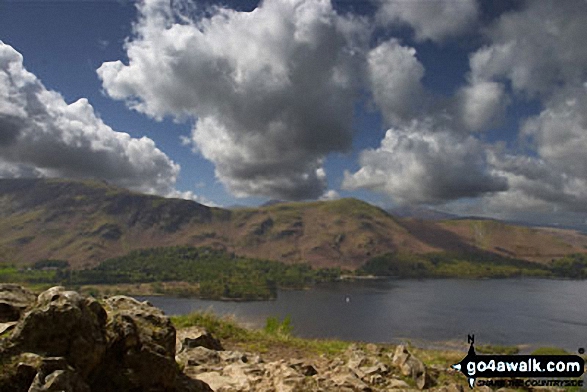 Walk c296 High Seat and Bleaberry Fell from Keswick - Cat Bells (Catbells) and Derwent Water from Surprise View nr Ashness Bridge