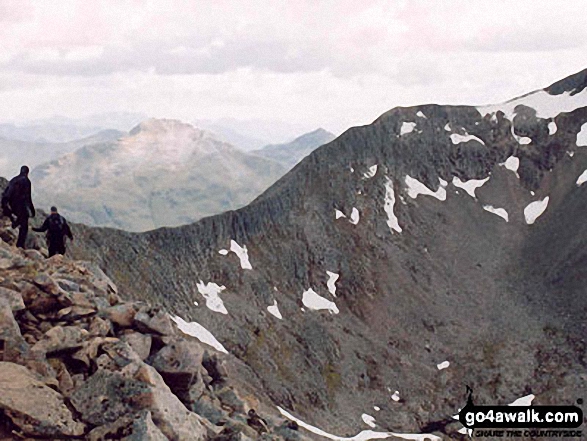 Walk h137 Ben Nevis and Carn Mor Dearg from Achintee, Fort William - The Carn Mor Dearg (CMD) Arête