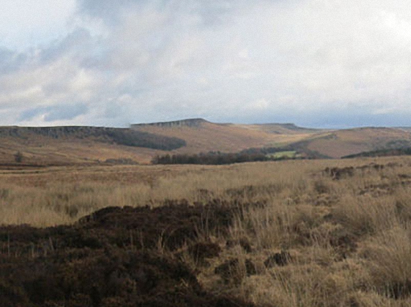 Walk d130 Stanage Edge, High Neb and Bamford Moor from Hathersage - Stanage Edge (Stanage Edge) from Moscar Moor