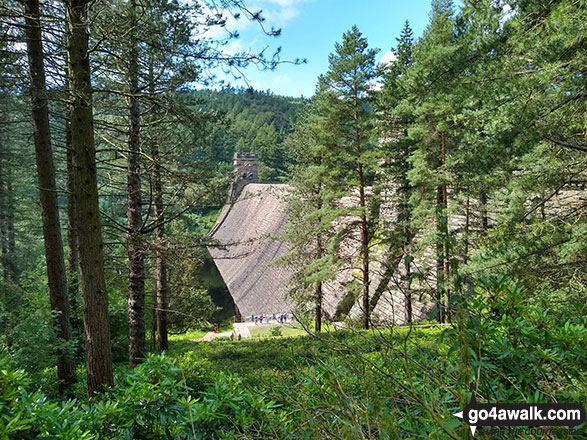 Walk d298 Back Tor and Margery Hill from Fairholmes Car Park, Ladybower Reservoir - Derwent Reservoir Dam