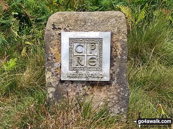 Walk d298 Back Tor and Margery Hill from Fairholmes Car Park, Ladybower Reservoir - C.P.R.E. (Campaign to Protect Rural England) marker stone on Nether Hey Moor above Hey Bank