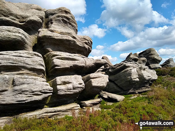 Walk sy119 Horse Stone and Outer Edge from The Flouch - Wind sculptured rocks at Crow Stones