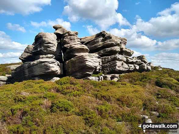 Walk sy119 Horse Stone and Outer Edge from The Flouch - Wind sculptured rocks at Crow Stones