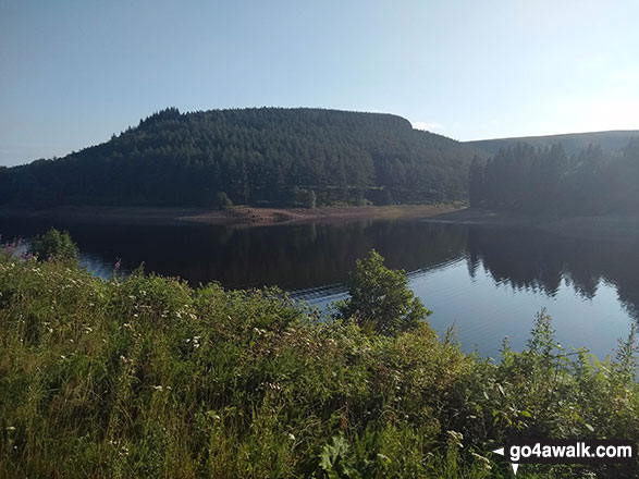 Walk d121 Back Tor from Ashopton Bridge, Ladybower Reservoir - Howden Reservoir