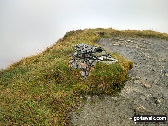 Summit cairn on Beinn nan Eachan (Meall nan Tarmachan) 