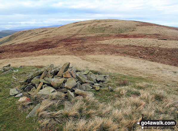 Walk c331 Uldale Head (Howgills), Carlingill Spout, Fell Head (Howgills) and Lingshaw from Carlingill Bridge - Uldale Head from a cairn near Blackthwaite Stone