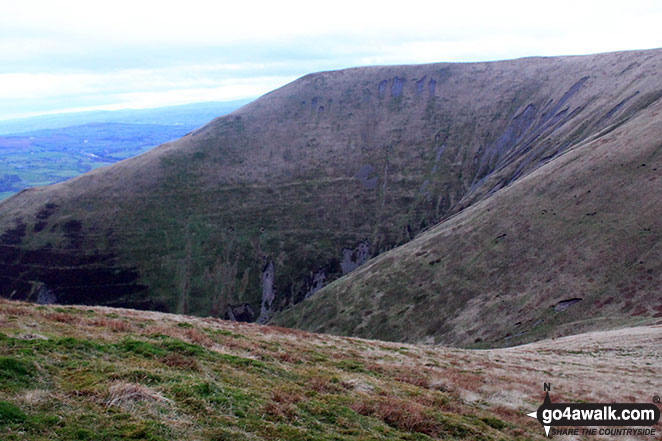 Walk c331 Uldale Head (Howgills), Carlingill Spout, Fell Head (Howgills) and Lingshaw from Carlingill Bridge - Breaks Head from Fell Head (Howgills)