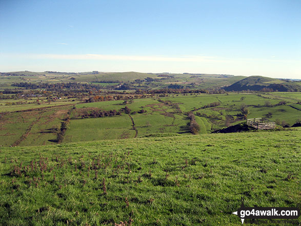 Walk s232 Dale Bottom, Wetton Hill and Ecton Hill from Alstonefield - Archford Moor and Narrowdale Hill (right) from Ecton Hill