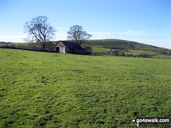 Walk s156 Wolfscote Dale, Ecton Hill, Wetton Hill, Wetton and Alstonefield from Milldale - Field Barn, Back of Ecton