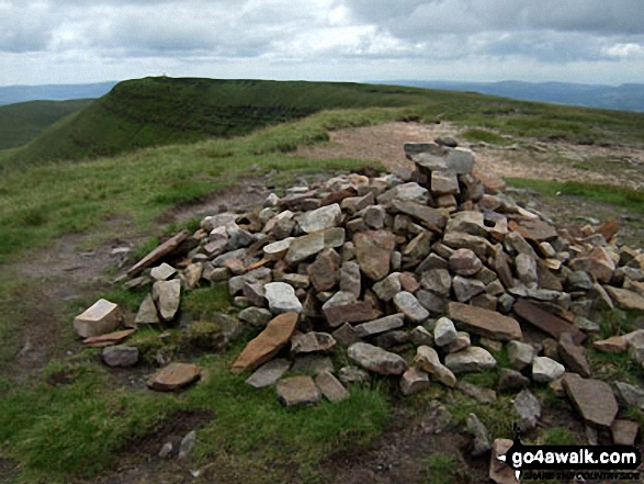 Walk Fan Foel walking UK Mountains in The Brecon Beacons Area The Brecon Beacons National Park CarmarthenshirePowys, Wales