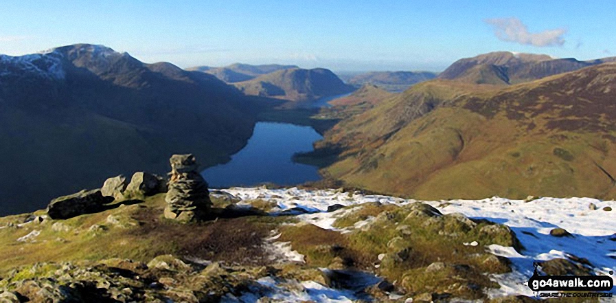 Walk c295 Hay Stacks and Fleetwith Pike from Gatesgarth, Buttermere - High Stile (left) Buttermere, Mellbreak, Rannerdale Knotts, High Snockrigg, Grasmoor and the shoulder of Robinson (right) from the summit of Fleetwith Pike