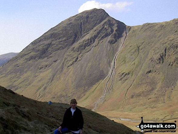 Walk c101 Pillar and Little Scoat Fell from Wasdale Head, Wast Water - Yewbarrow from Mosedale