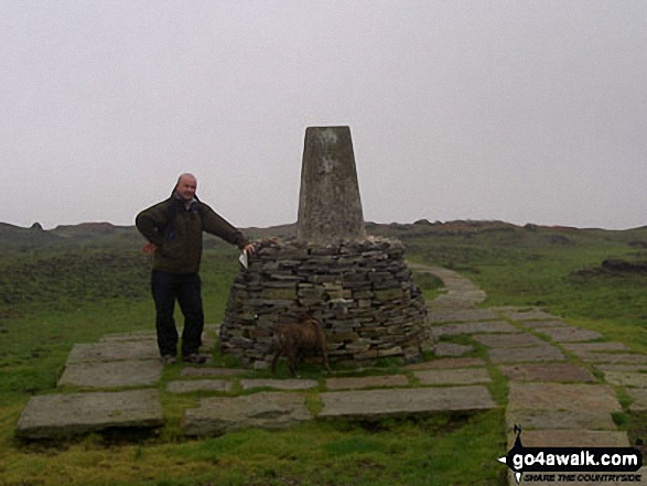 Walk wy176 Black Hill (Soldier's Lump) and Black Moss Reservior from Wessenden Head - On Black Hill (Soldier's Lump)