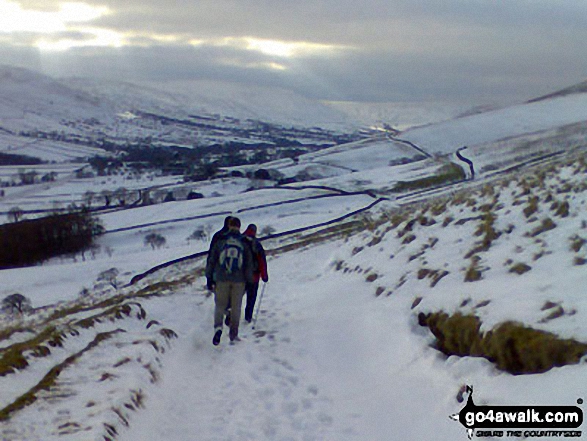 Walk d145 Jaggers Clough and The River Noe from Edale - The Vale of Edale from Nether Moor