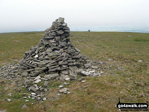 Walk c355 Knock Fell and Knock Pike from Dufton - Knock Fell summit cairn