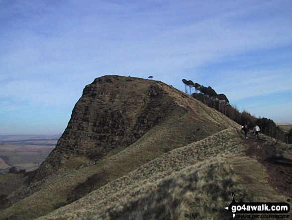 Back Tor (Hollins Cross) from below Hollins Cross