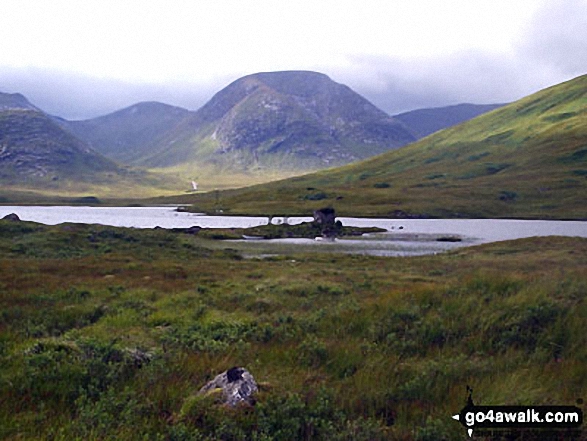 Stob Coir an Albannaich Photo by Mike Knipe