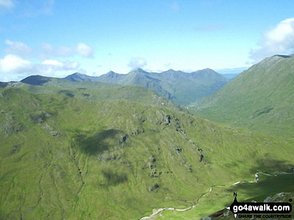 Sgurr a' Bhealaich Dheirg, Saleag and The Five Sisters of Kintail (in the distance) from&nbspCiste&nbspDhubh