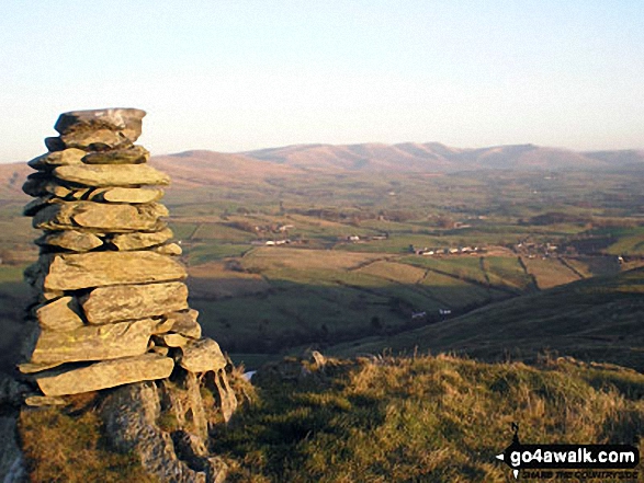 Walk Ulgraves (Potter Fell) walking UK Mountains in The South Eastern Marches The Lake District National Park Cumbria, England