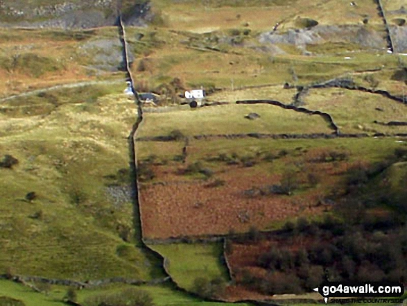 Walk ny140 Fremington Edge and Calver Hill from Reeth - White House in Arkengarthdale from Calver Hill