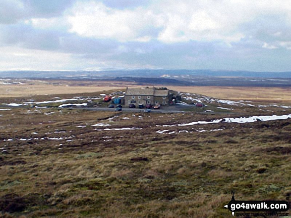 Walk ny145 Tan Hill and Robert's Seat from Keld - Tan Hill from the Pennine Way on Stonesdale Moor