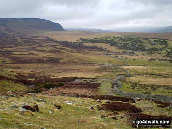 Walk du131 Cronkley Scar and High Force from Bowlees - Cronkley Scar from The Pennine Way in Upper Teesdale near High Force