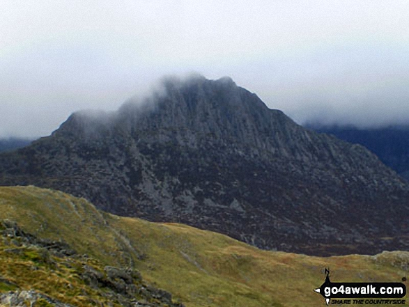 Walk cw180 Carnedd Moel Siabod, Y Foel Goch and Gallt yr Ogof from Pont Cyfyng, Capel Curig - Tryfan from Y Foel Goch