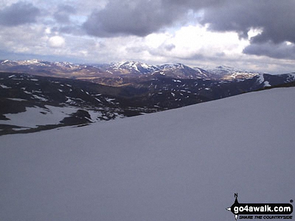 Walk Carn a' Chlamain walking UK Mountains in The West Mounth - Blair Atholl to Braemar and Blairgowrie  Perth and Kinross, Scotland