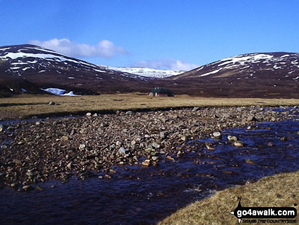 The River Tarf and The Tarf Hotel 