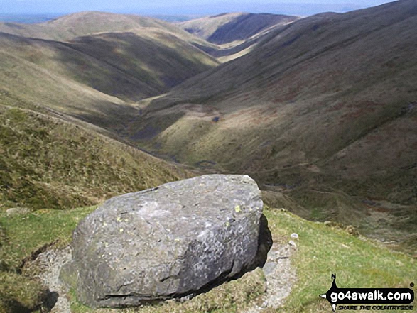 Walk Docker Knott walking UK Mountains in The Howgill Fells The Yorkshire Dales National Park Cumbria, England