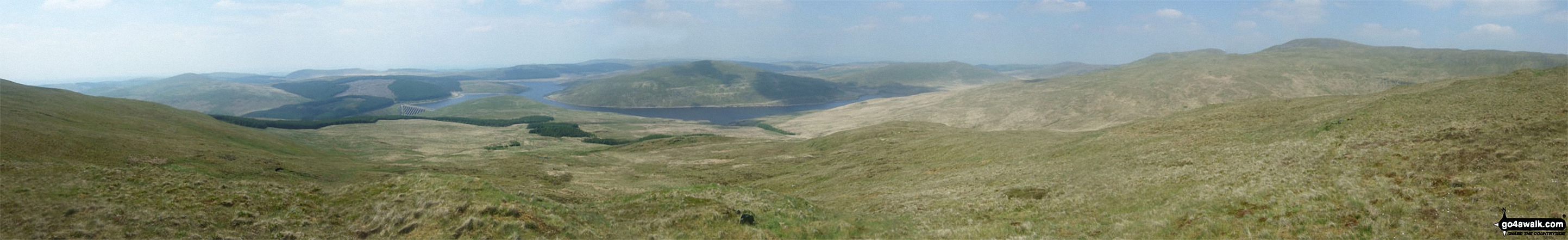 Walk ce100 Y Garn (Pumlumon), Pen Pumlumon Fawr (Plynlimon), Pen Pumlumon Llygad-bychan and Pen Pumlumon Arwystli from Nant-y-moch Reservoir - Nant-y-moch Reservoir, Drosgol (Pumlumon) and Pen Pumlumon Fawr (Plynlimon) from Y Garn (Pumlumon)