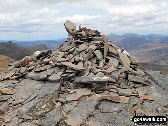 Meall Glas (Glen Lochay) summit cairn 