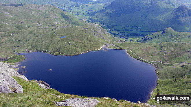 Walk c208 Harrison Stickle and High Raise from The New Dungeon Ghyll, Great Langdale - Stickle Tarn from the summit of Pavey Ark