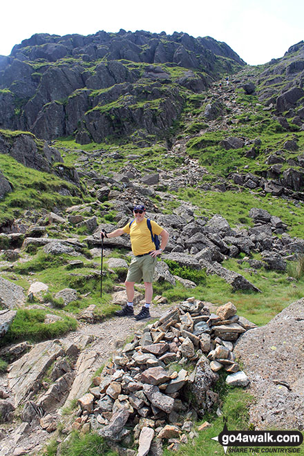 Walk c208 Harrison Stickle and High Raise from The New Dungeon Ghyll, Great Langdale - Half-way up Pavey Ark