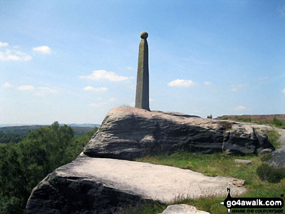 Walk d310 Dobb Edge and Chatsworth Park from Chatsworth House - Nelson's Monument (Birchen Edge)