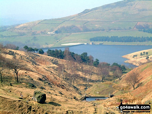 Dovestones Reservoir from Hoarstone Edge 