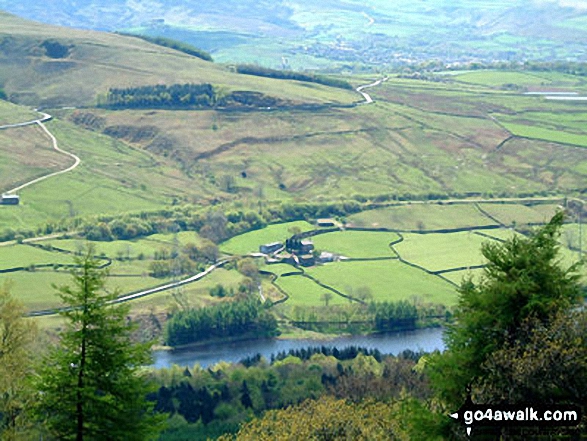 Walk d104 Bramah Edge from Crowden - Deepclough Farm from Bramah Edge